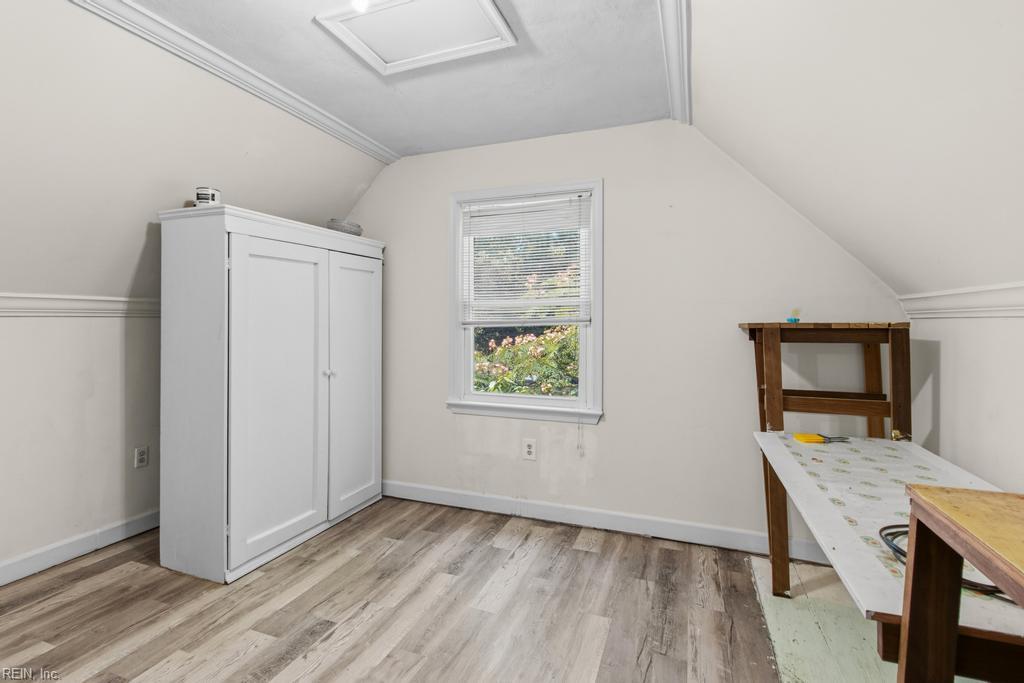 6353 Bolling Brook Ln Property Photo 16