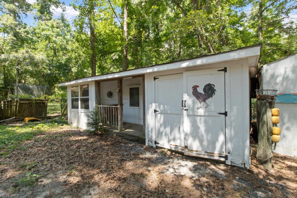 6353 Bolling Brook Ln Property Photo 28