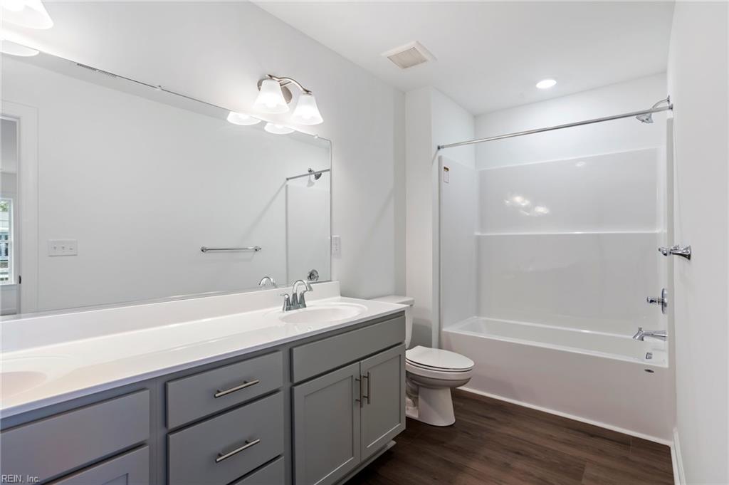 4904 Apricot Way Property Photo 19