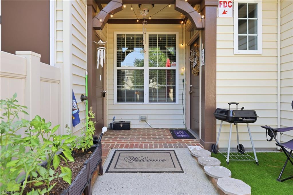 102 Herons Cv Property Photo 18