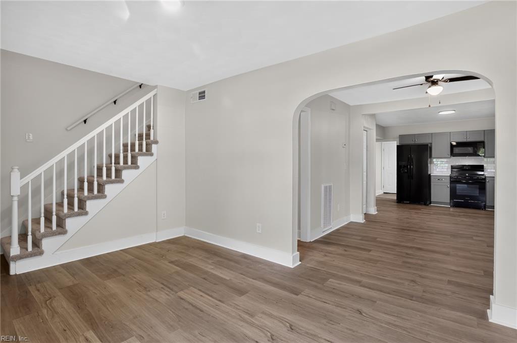 4205 Nautilus Ave Property Photo 6