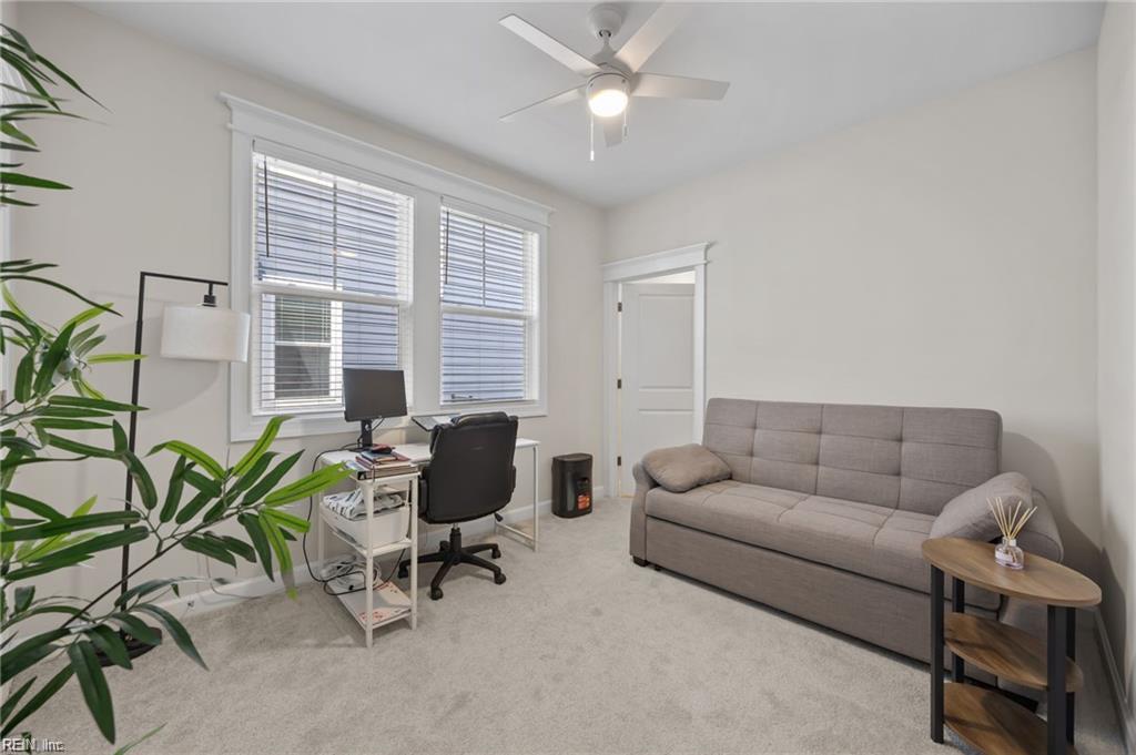 821 Azusa Way Property Photo 3