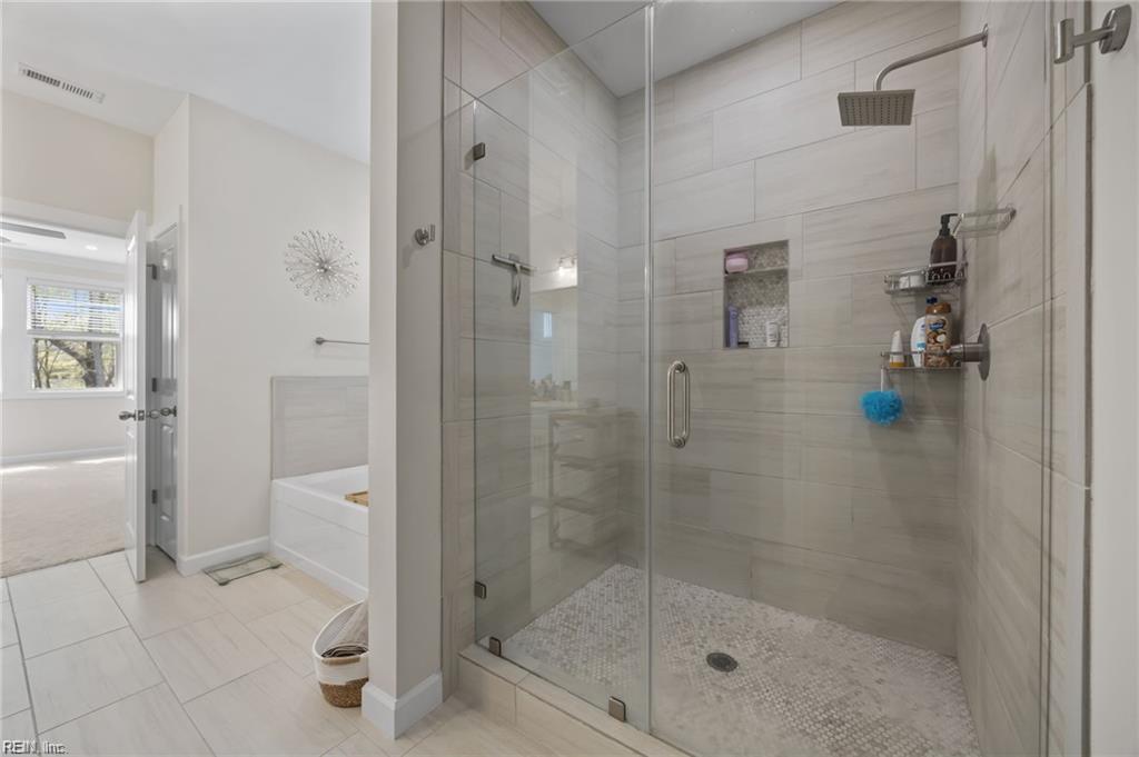 821 Azusa Way Property Photo 26