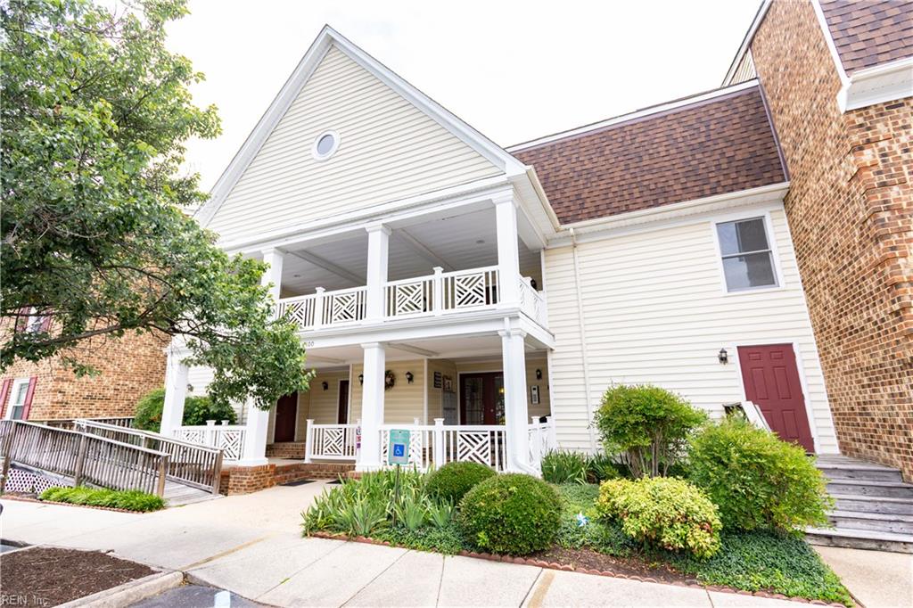 100 Burnt Bridge Way Property Photo 1