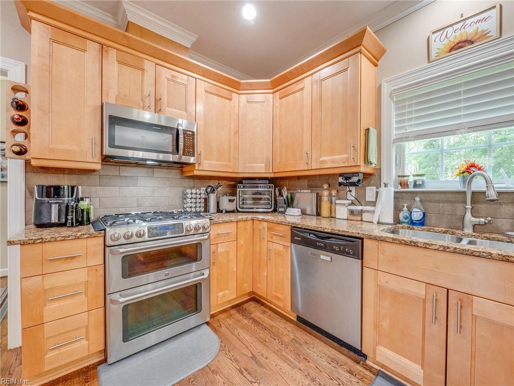 1098 Poquoson Ave Property Photo 10