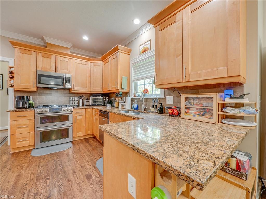 1098 Poquoson Ave Property Photo 12