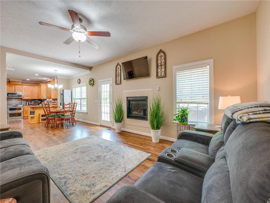 1098 Poquoson Ave Property Photo 16