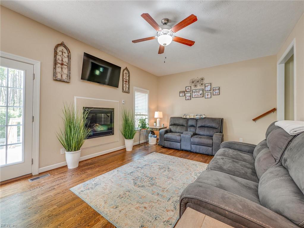 1098 Poquoson Ave Property Photo 17