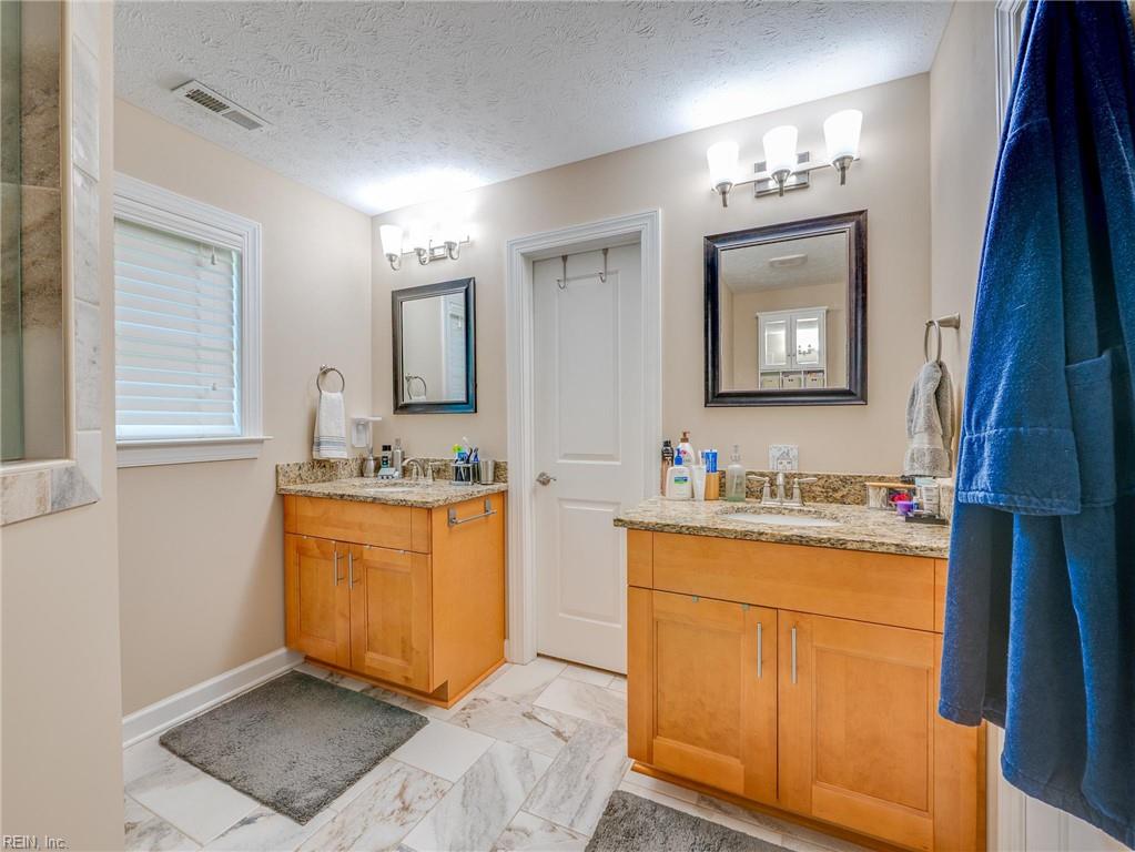 1098 Poquoson Ave Property Photo 32