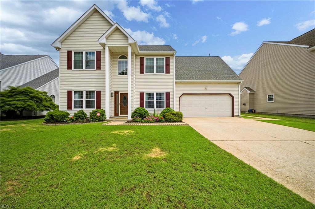 831 Holbrook Dr Property Photo 3