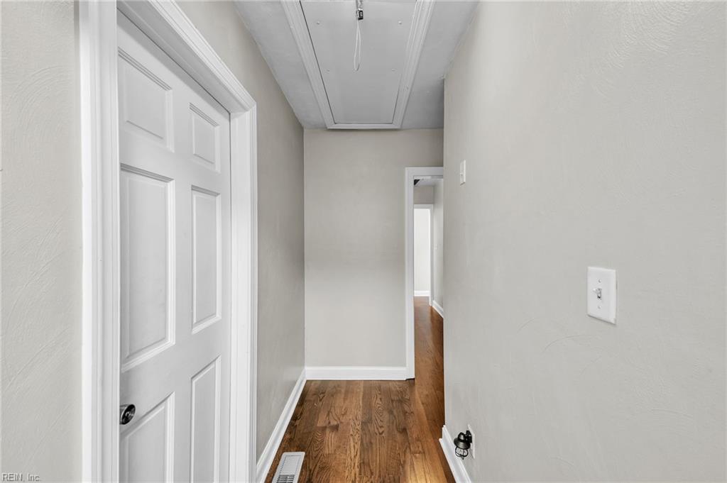 2724 Ash St Property Photo 24