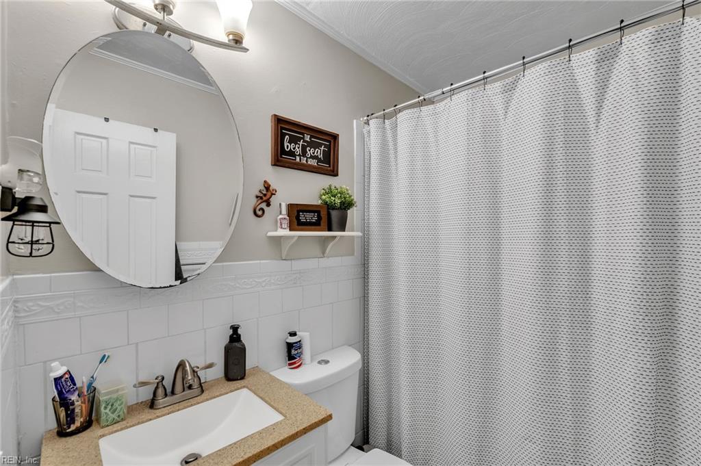 2724 Ash St Property Photo 28