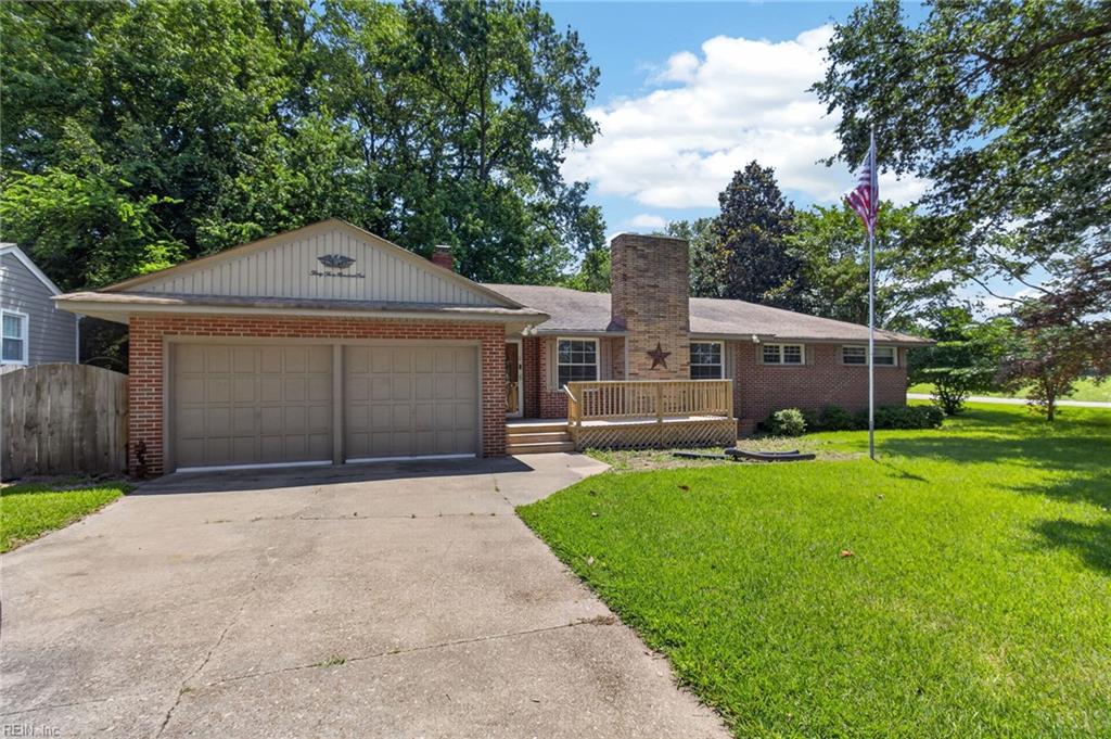 3301 Brookside Ln Property Photo 2