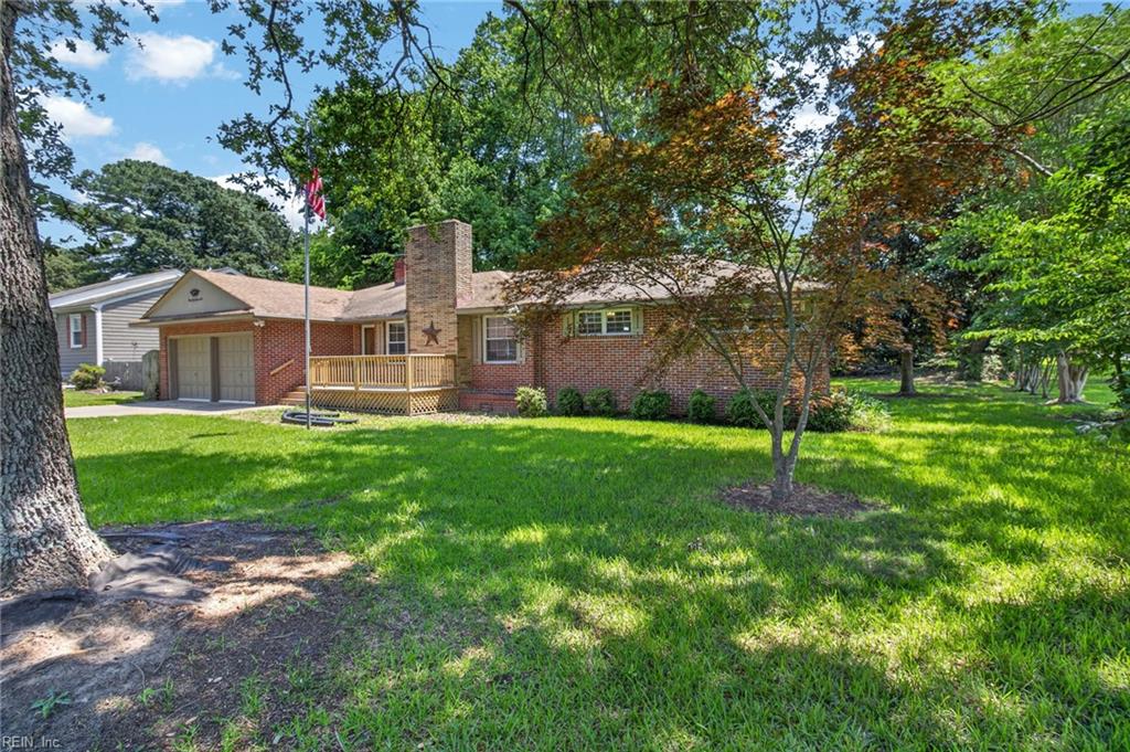 3301 Brookside Ln Property Photo 3
