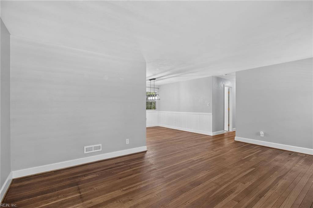 3301 Brookside Ln Property Photo 7
