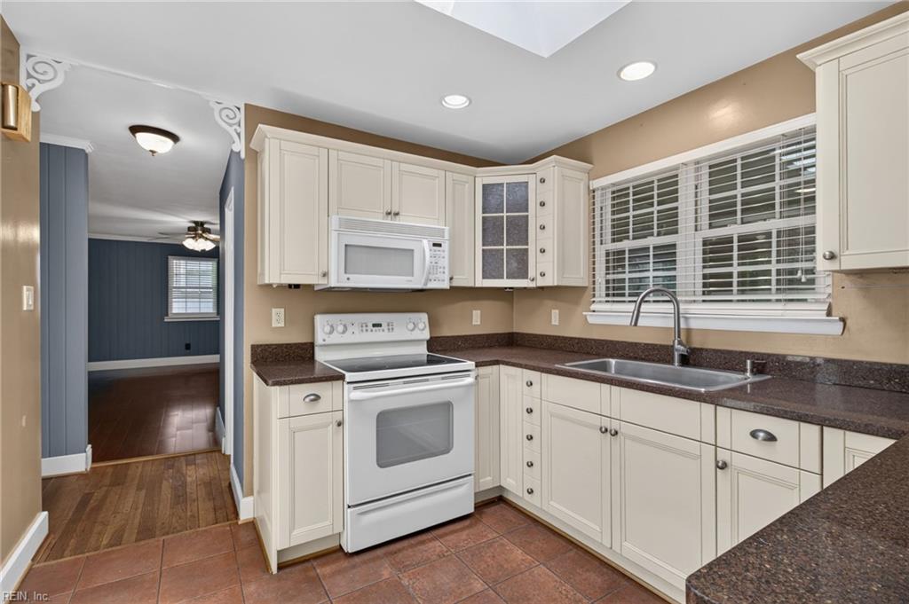 3301 Brookside Ln Property Photo 11