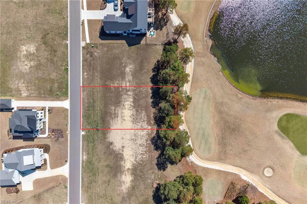 213 Muirfield Dr Property Photo 3