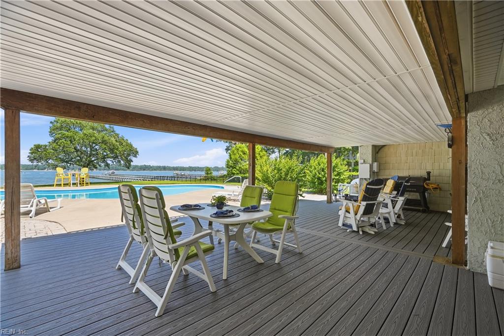 1632 Bay Point Dr Property Photo 37
