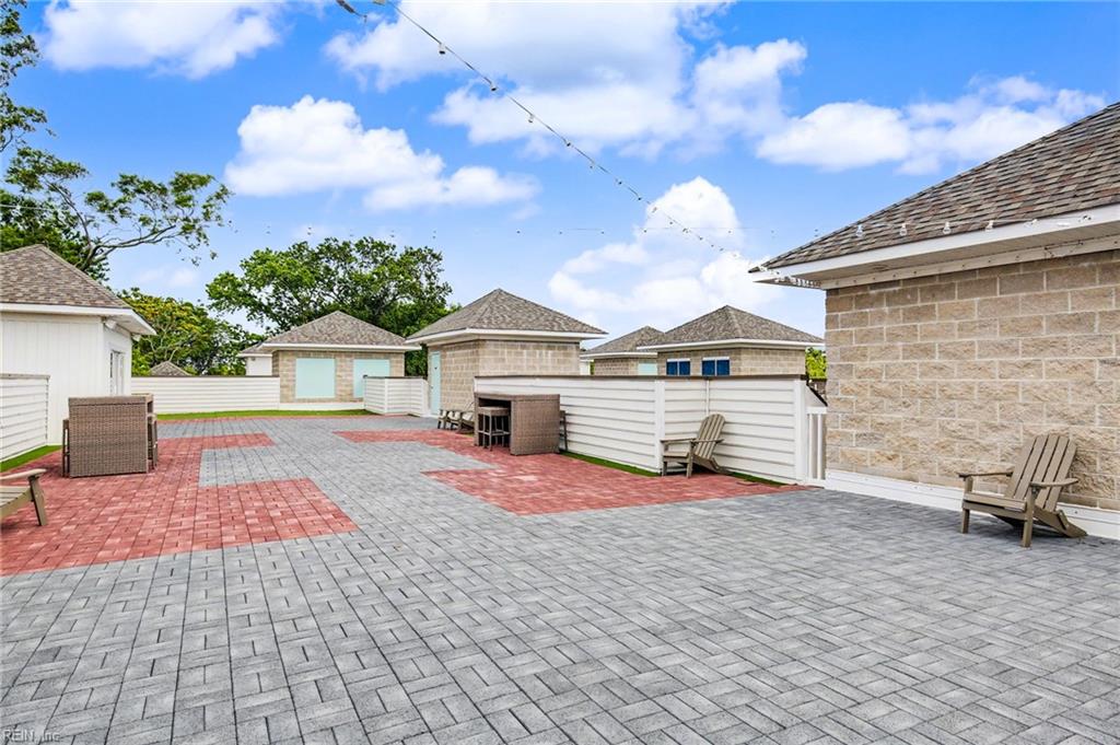 7922 Shore Dr Property Photo 24