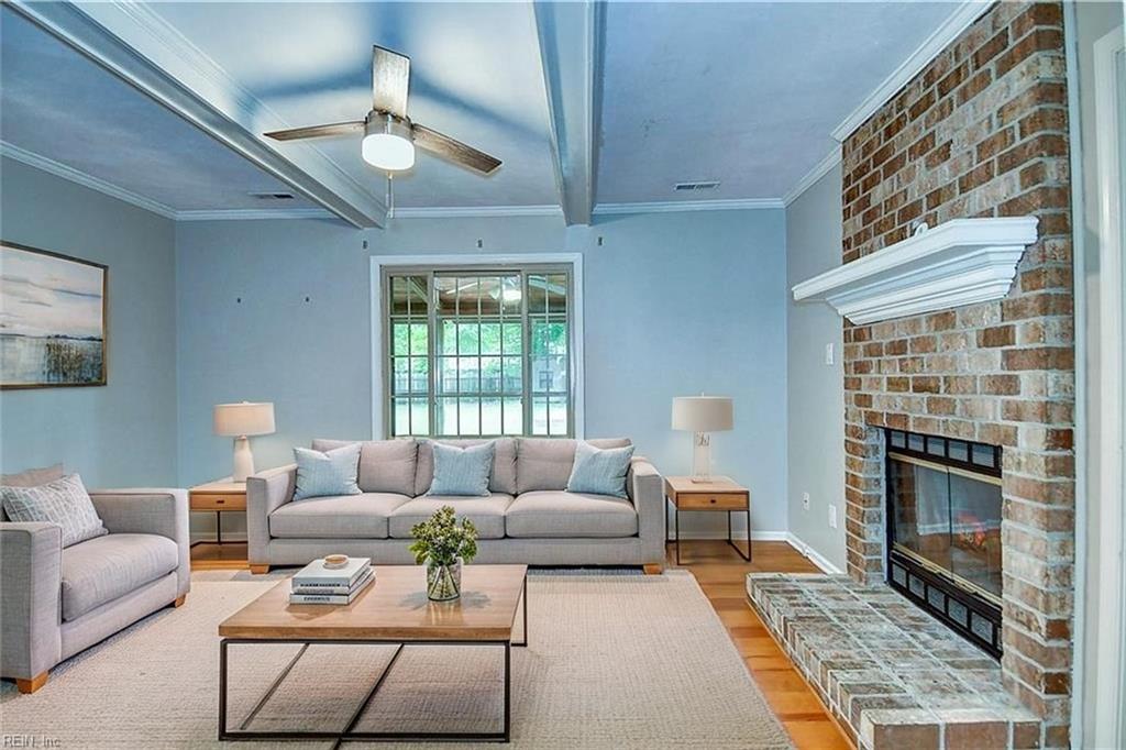 1820 Castleton Ct Property Photo 1