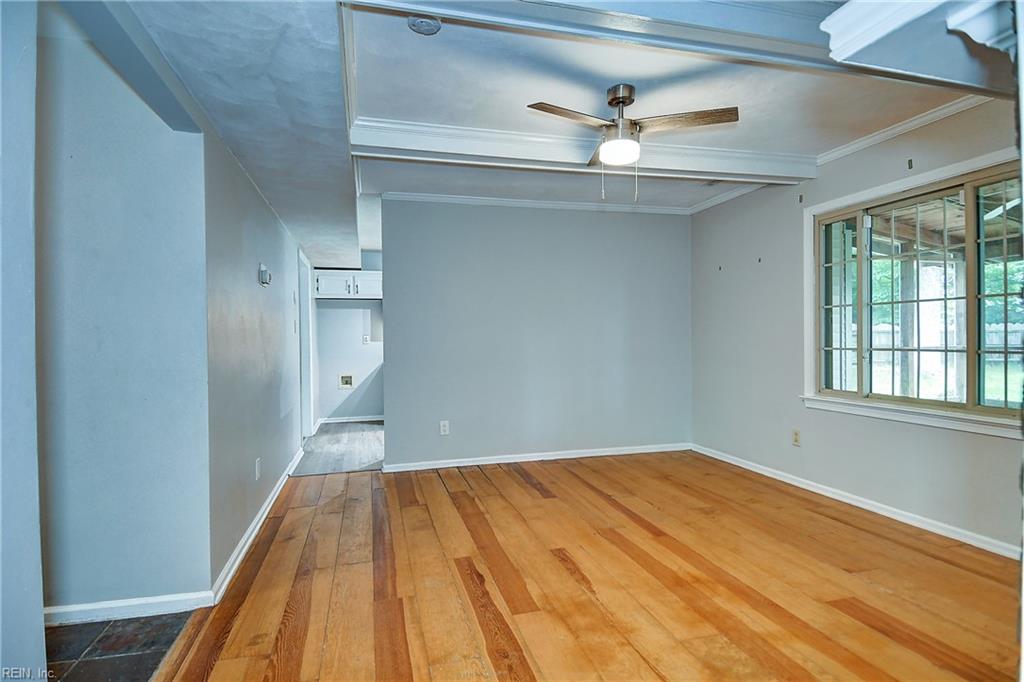 1820 Castleton Ct Property Photo 16