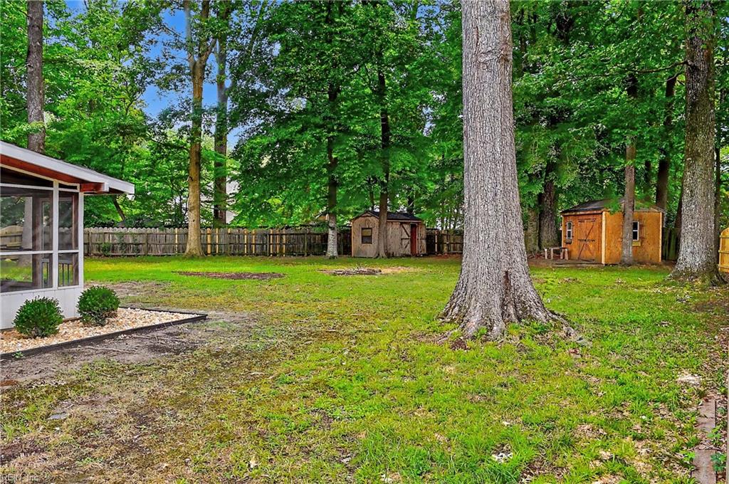 1820 Castleton Ct Property Photo 45