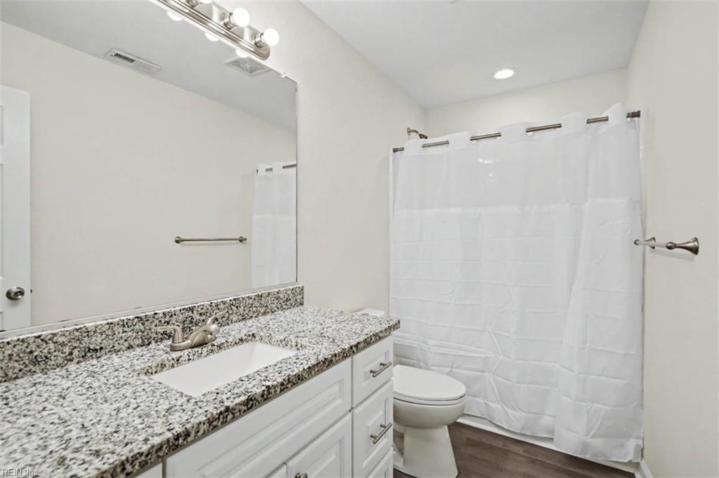 418 Wine St Property Photo 31