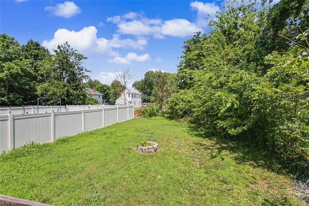 418 Wine St Property Photo 36