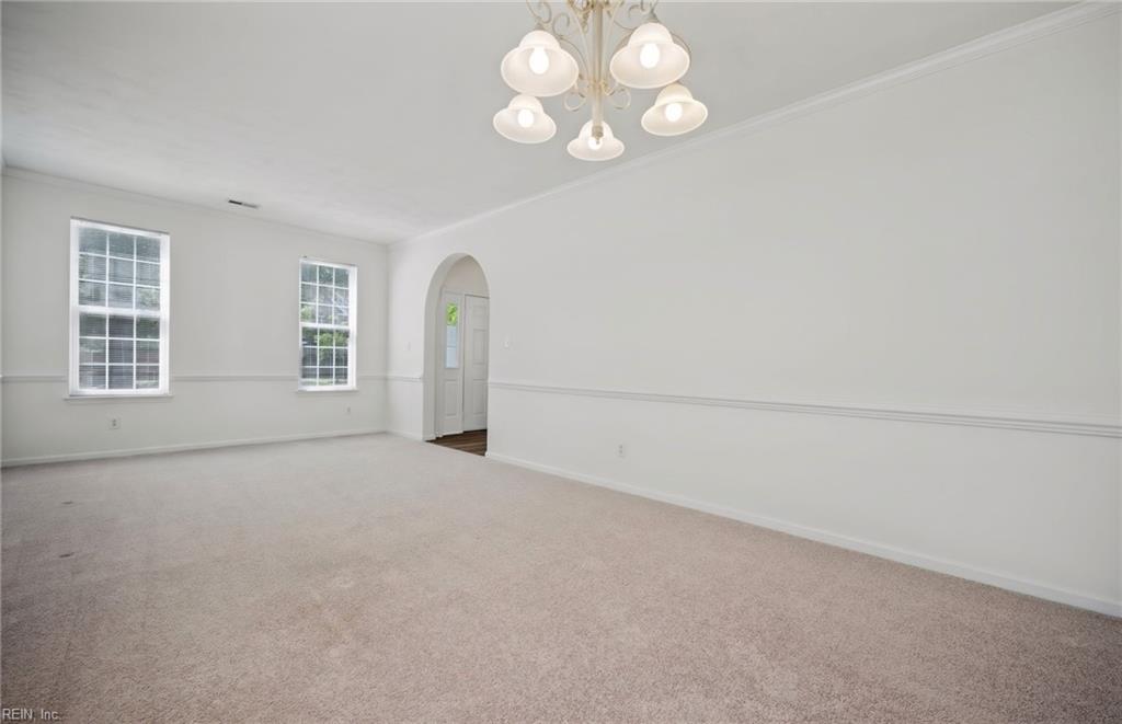 492 Shakespeare Dr Property Photo 7