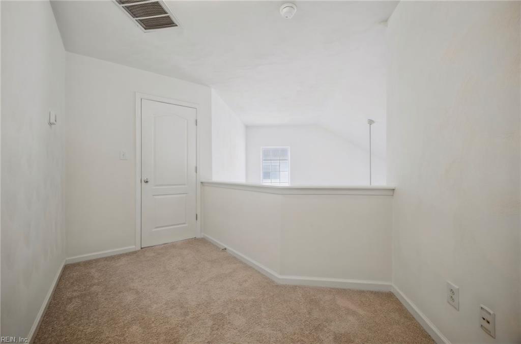 492 Shakespeare Dr Property Photo 23