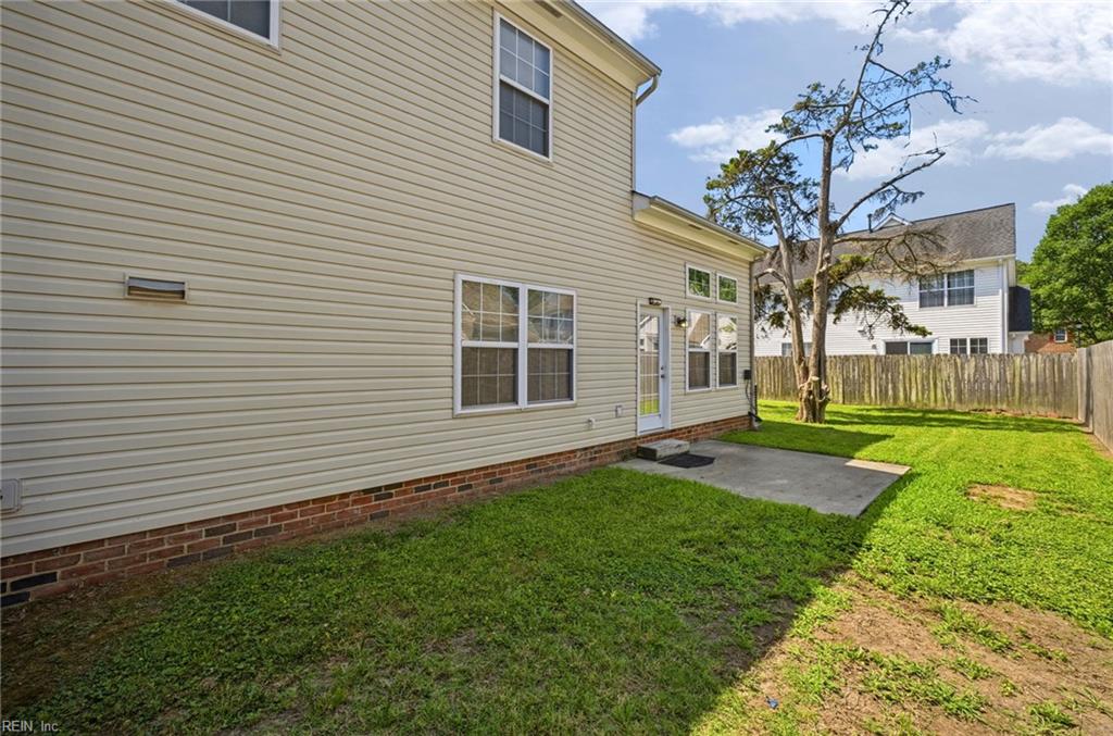 492 Shakespeare Dr Property Photo 35