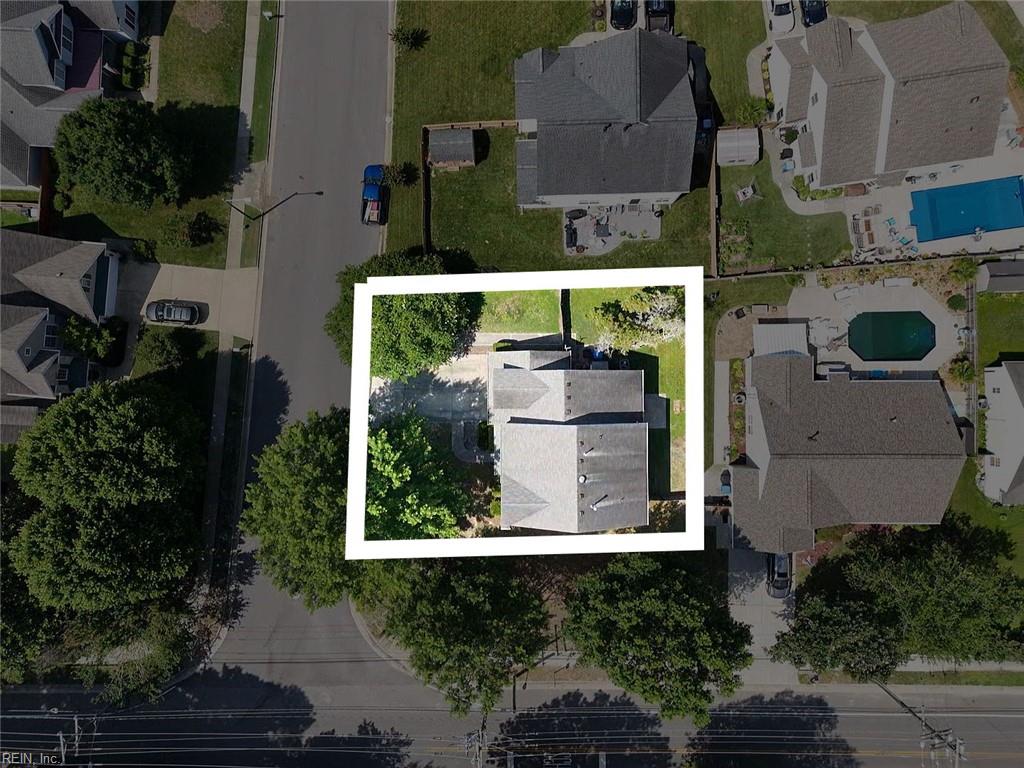 492 Shakespeare Dr Property Photo 40