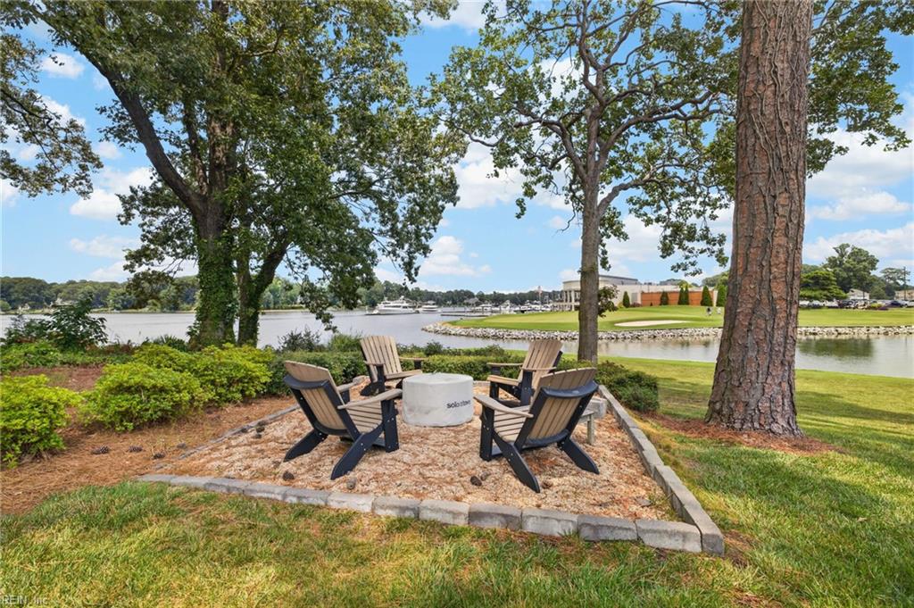 1040 Bobolink Dr Property Photo 41
