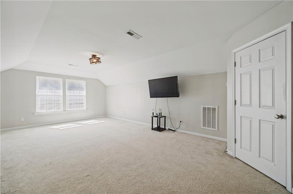 217 Benthall Rd Property Photo 35