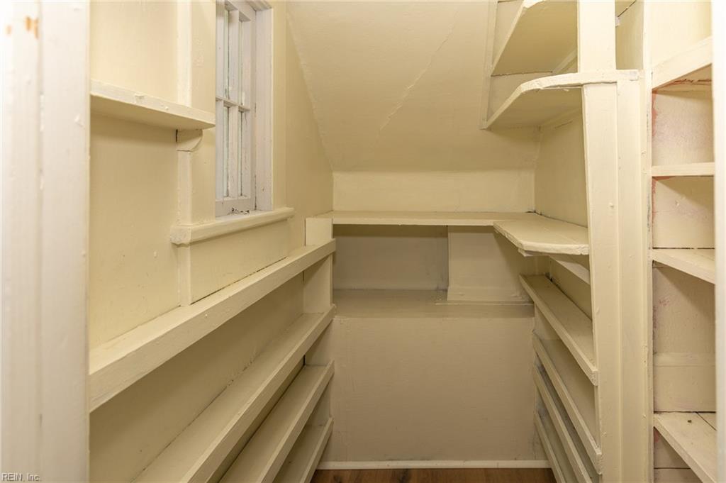 1708 A St Property Photo 14