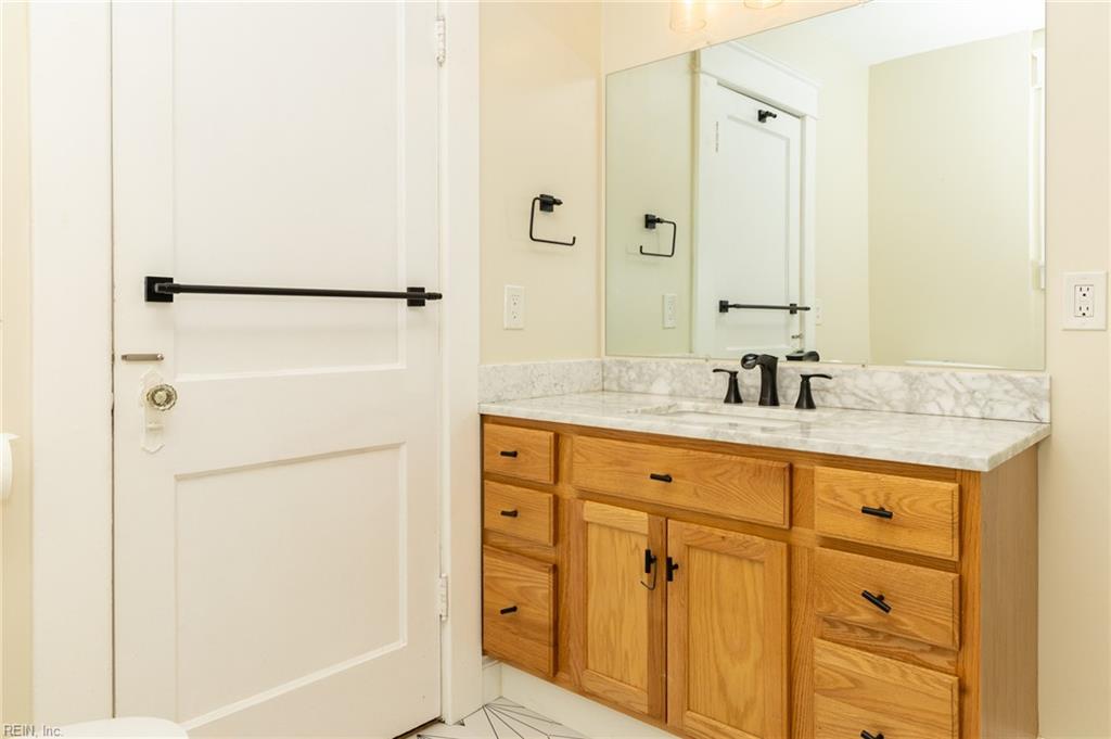 1708 A St Property Photo 25
