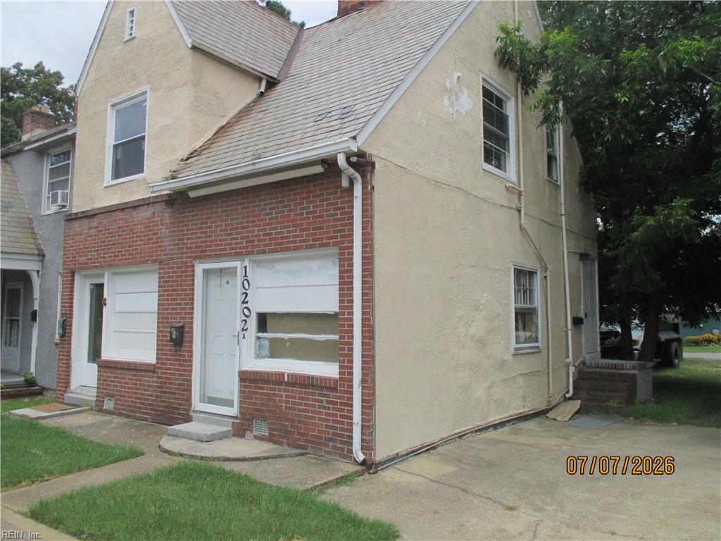 10202 Warwick Blvd Property Photo 5
