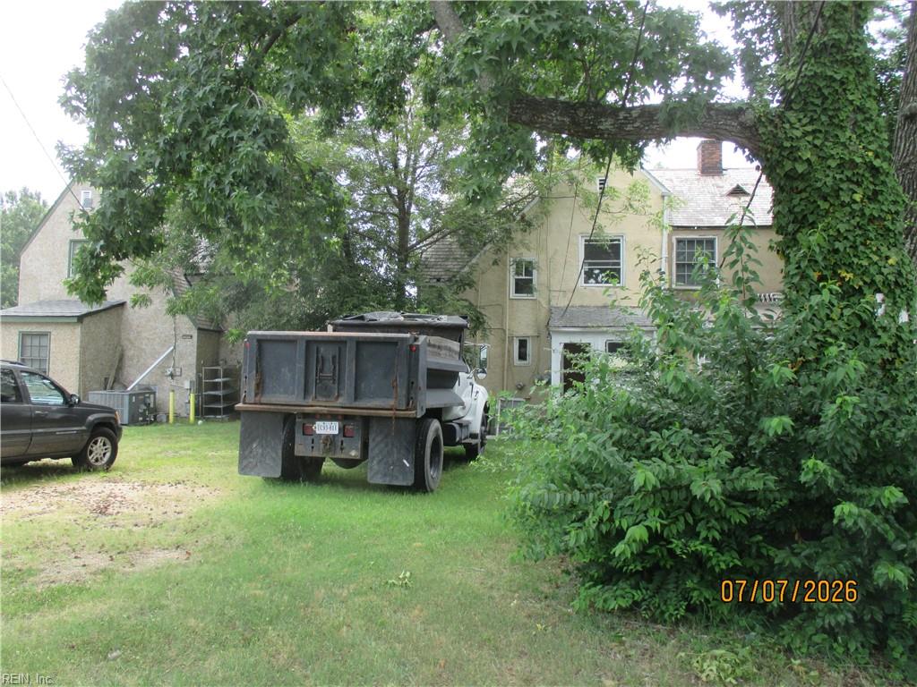 10202 Warwick Blvd Property Photo 15