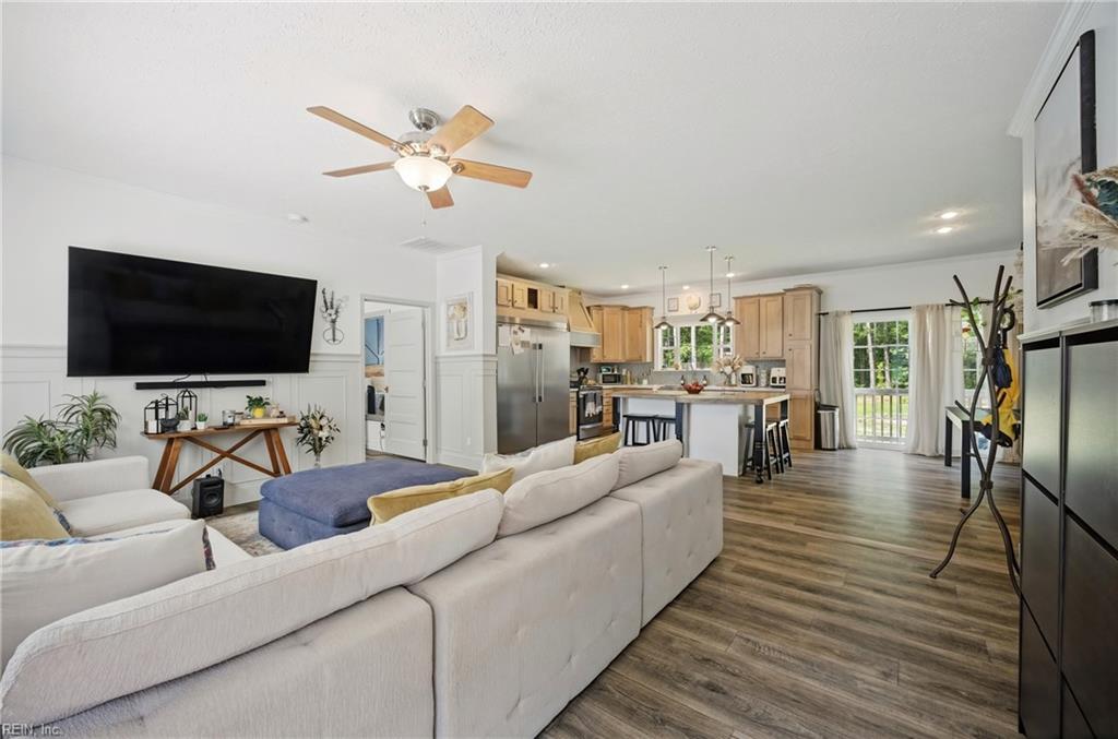 1285 Schoolhouse Rd Property Photo 6