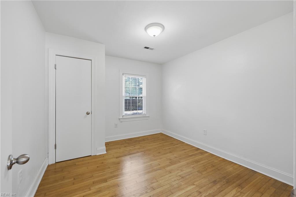 102 Thalia Rd Property Photo 16