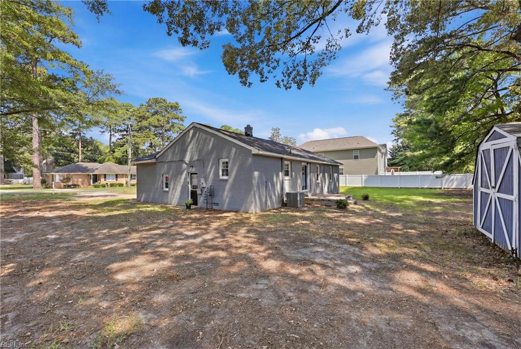 102 Thalia Rd Property Photo 31