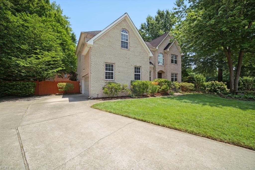 707 River Gate Ct Property Photo 2