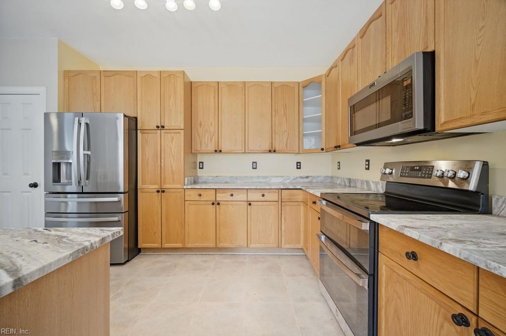 707 River Gate Ct Property Photo 14