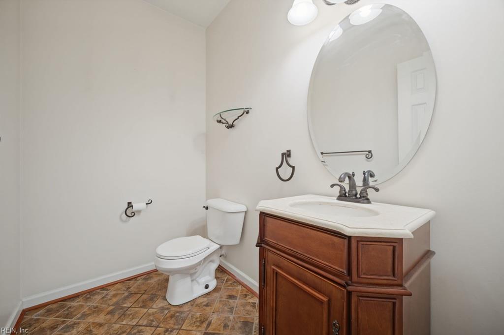 707 River Gate Ct Property Photo 36