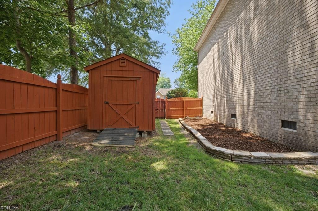 707 River Gate Ct Property Photo 49
