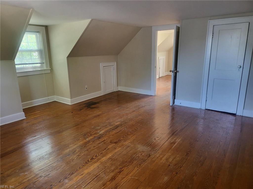 415 Hampton Roads Ave Property Photo 22