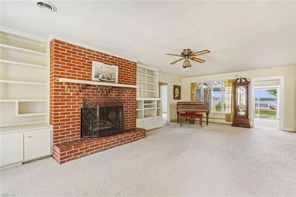 12017 Roane Ave Property Photo 6