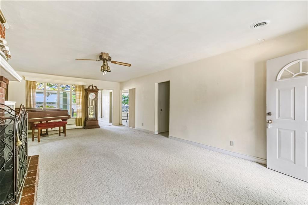 12017 Roane Ave Property Photo 7