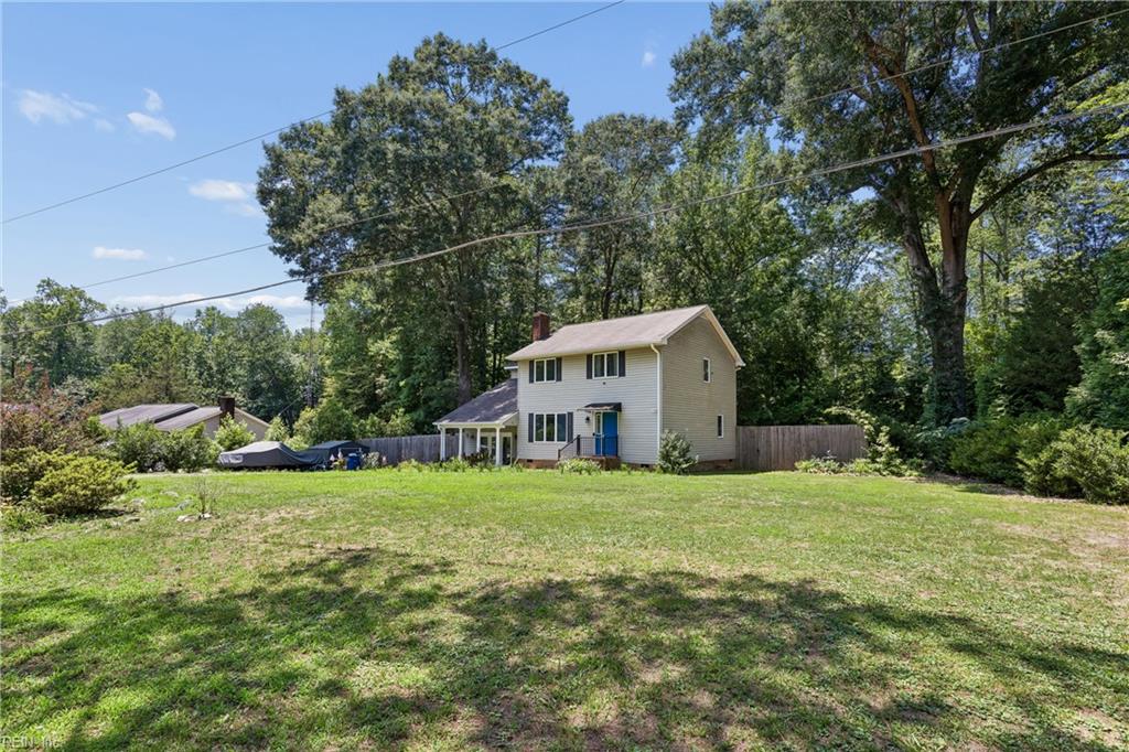 7322 Wellford Ln Property Photo 3