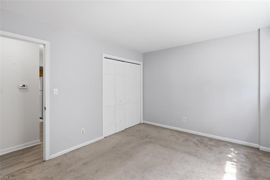 1024 Gates Ave Property Photo 23